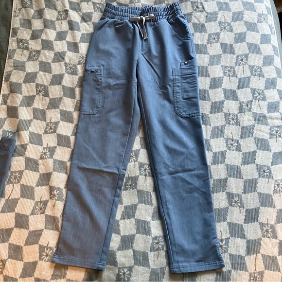 Figs XXXP Scrub set - Picture 4 of 5